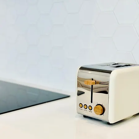 Glamour Apart-hotel 4*